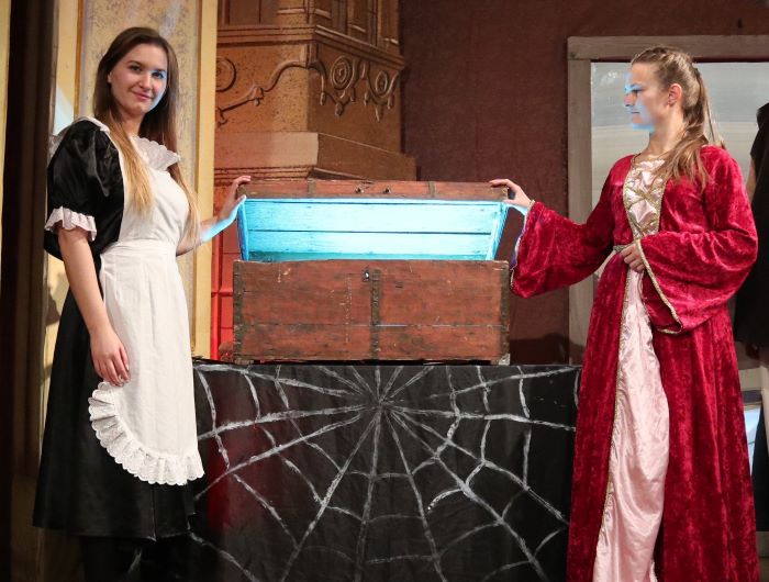 kastelyshow-godollo-csapatepites-indoor