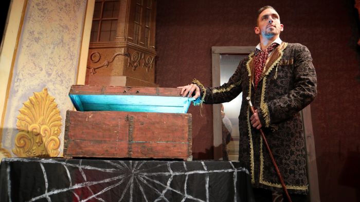 kastelyshow-indoor-csapatepites